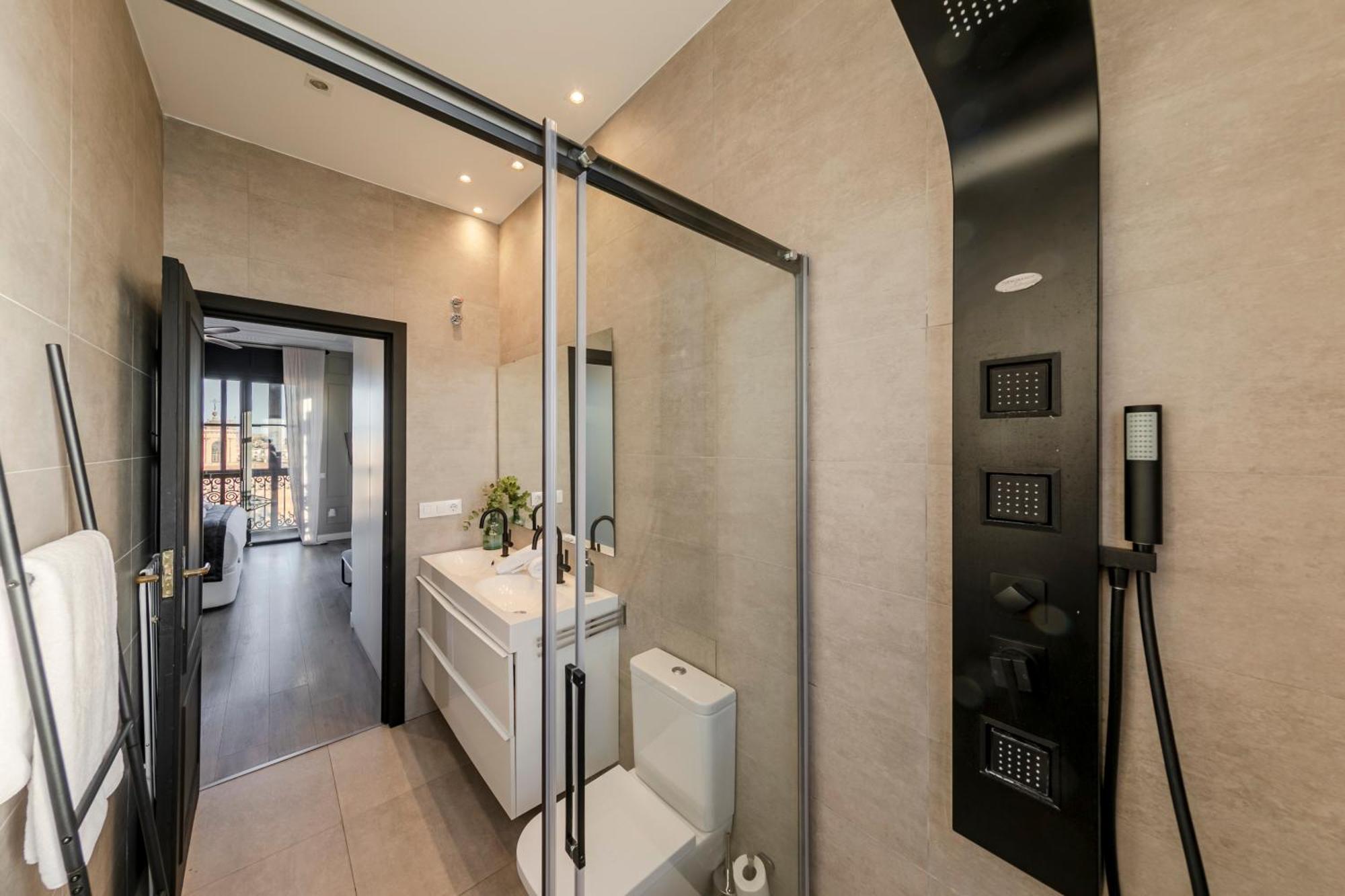 Isg Apartments Modern Atticpool At The Cathedralfree Parking Séville Extérieur photo